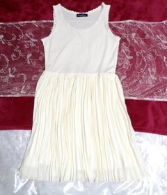 白ホワイトネグリジェノースリーブシフォンスカートワンピース White negligee sleeveless chiffon dress