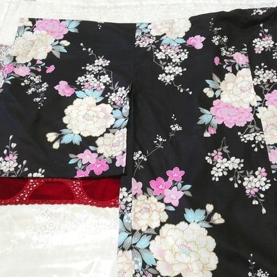 黒白ピンク花柄浴衣和服着物日本ドレス Black white pink floral pattern yukata kimono japan dress